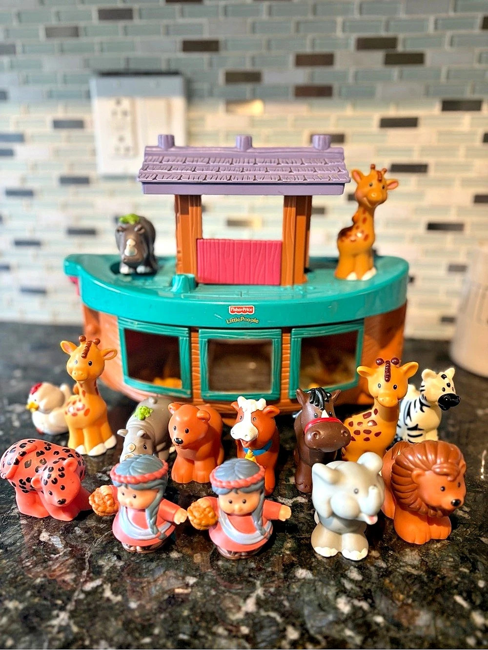 Fisher-Price Little People Vintage Noah’s Ark Playset With Figures